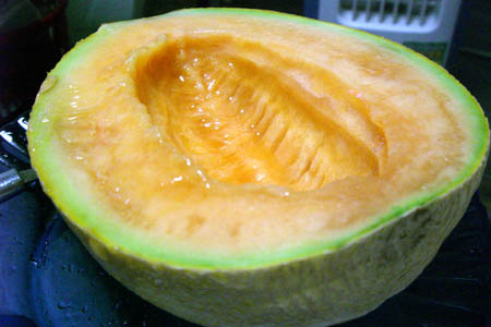 夏はメロン 穂別メロン食べました 北海道においでよ