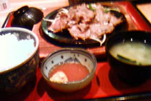 牛カットステーキ定食