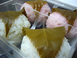 六花亭のさくら餅