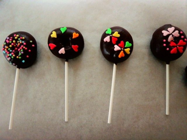 お手軽 ロリポップチョコ ママのケーキ材料の店ヨコゼキ スタッフブログ お手軽 ロリポップチョコ ママのケーキ材料の店ヨコゼキ スタッフブログ