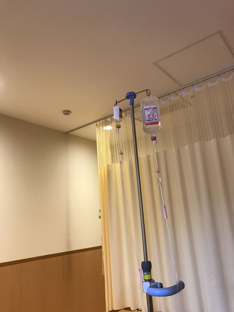 点滴 ママは学生