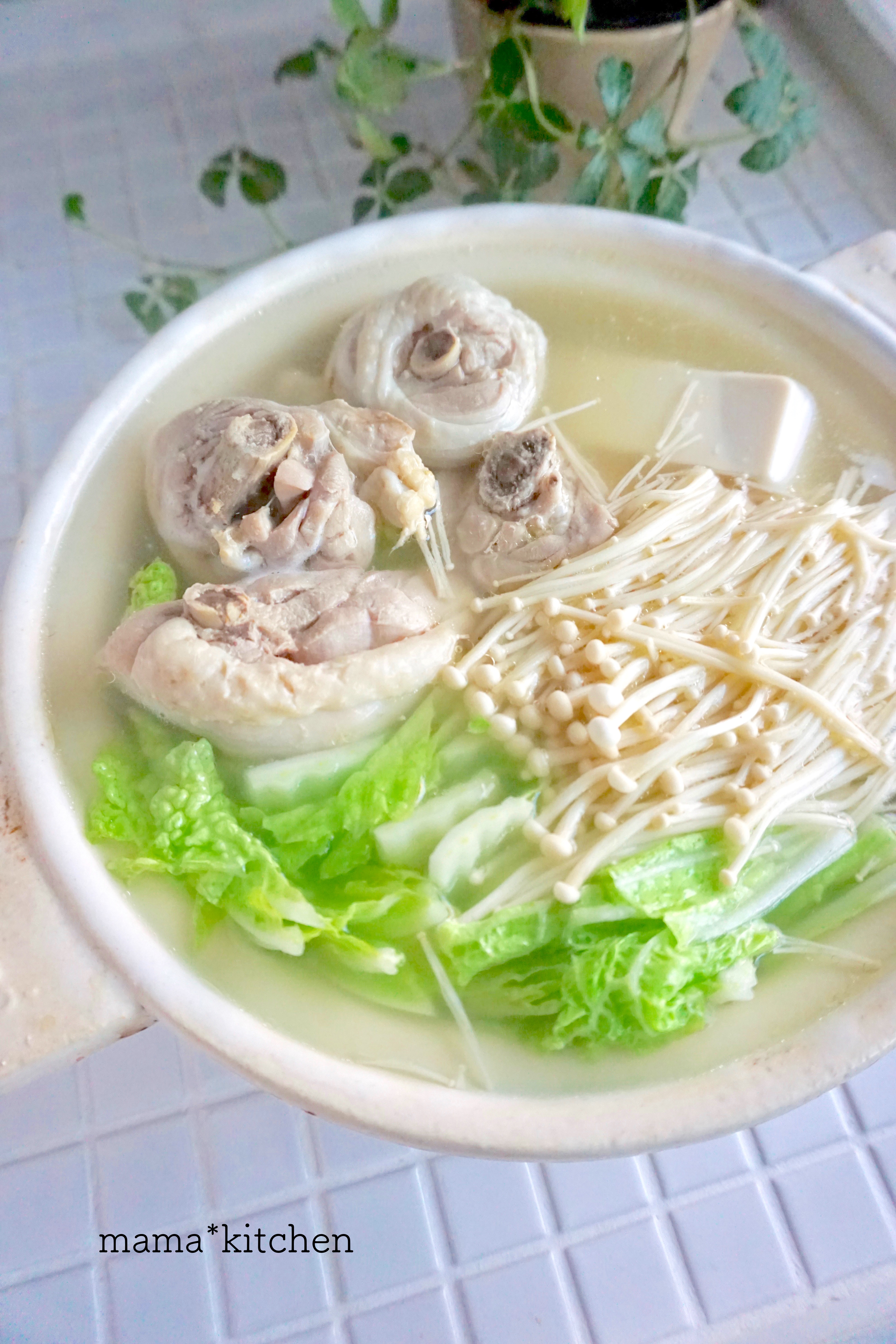 出汁が絶品 ぶつ切り鶏の水炊き 思春期の息子を構えるチャンス到来 Mama Kitchen Powered By ライブドアブログ