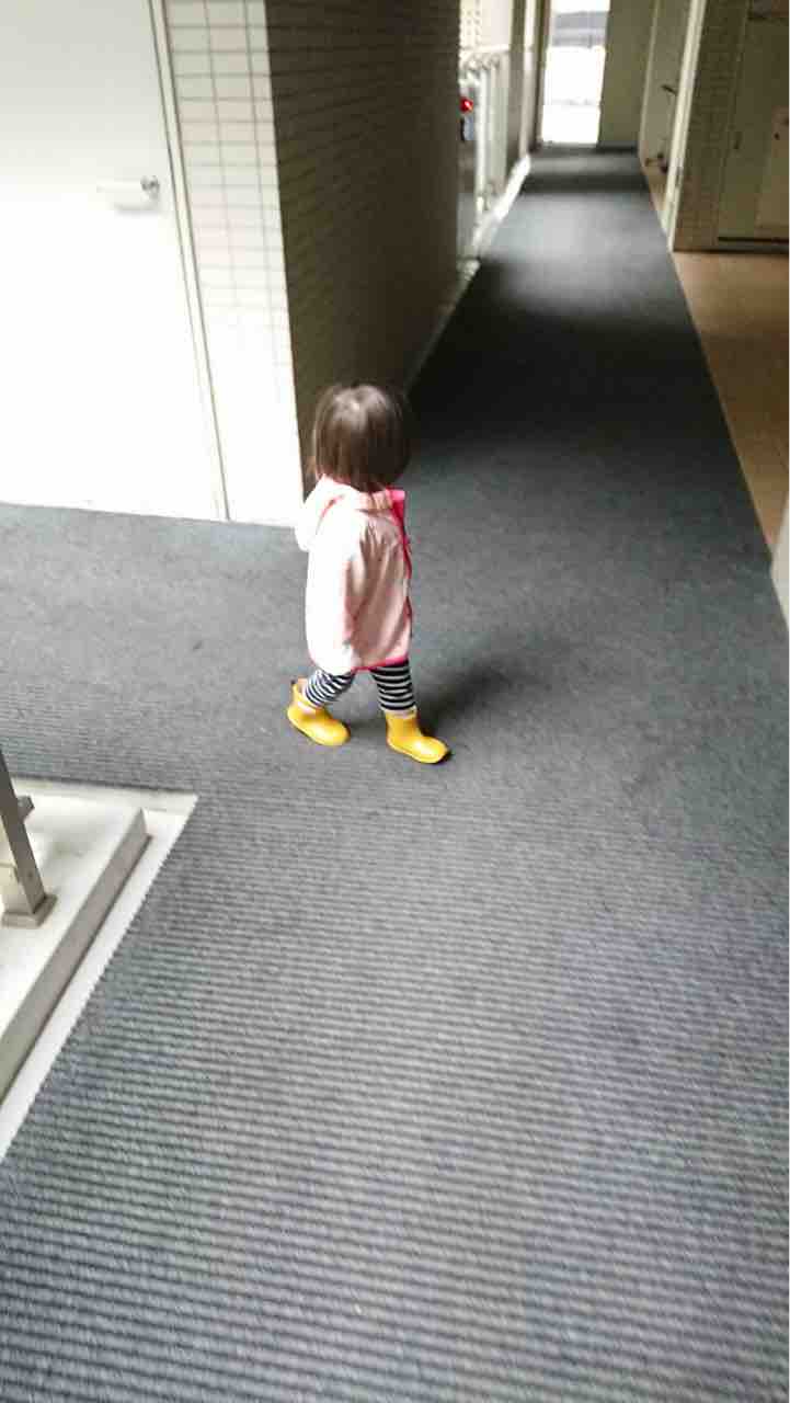元ca ママリのsmileブログ 出産 子育て あれこれ 2歳の子の雨の日グッズ スタンプルの長靴を購入 元ca ママリのsmileブログ 出産 子育て あれこれ 2歳の子の雨の日グッズ スタンプルの長靴を購入