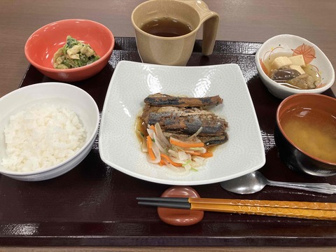 夜　さんまの蒲焼