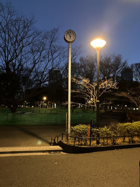 004