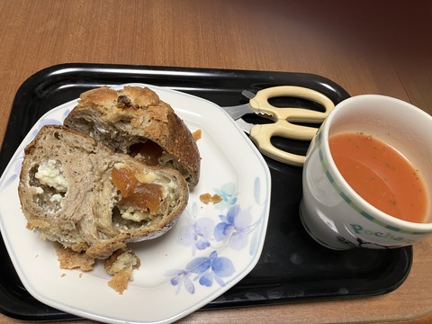 昼食