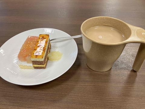 オヤツ