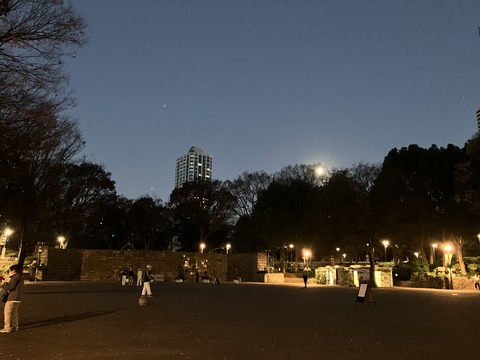 030