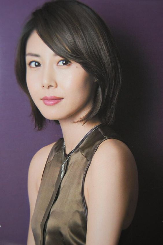 【画像28枚】松嶋菜々子のセクシー水着！こんな人妻が家にいたら毎日しちゃうよね💕27