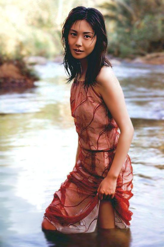 【画像28枚】松嶋菜々子のセクシー水着！こんな人妻が家にいたら毎日しちゃうよね💕21