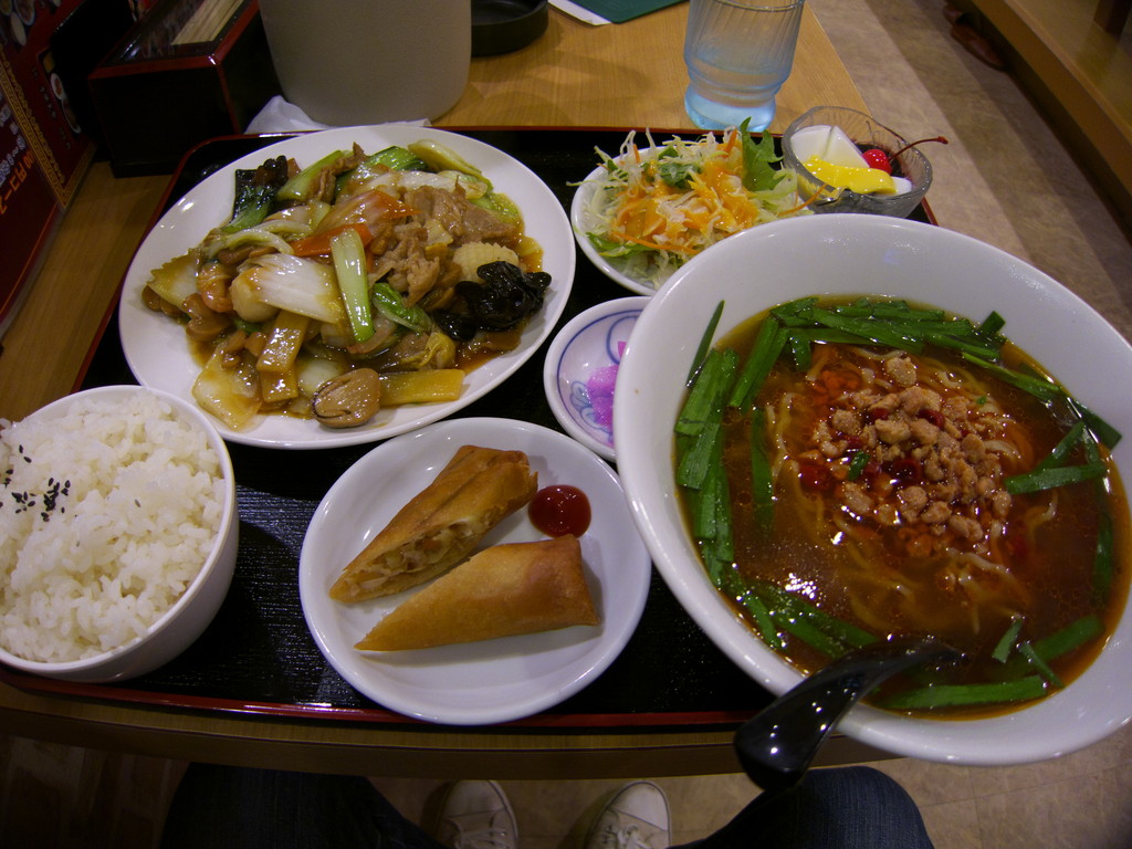 量多すぎィ 八宝菜定食 龍華 マンボな毎日
