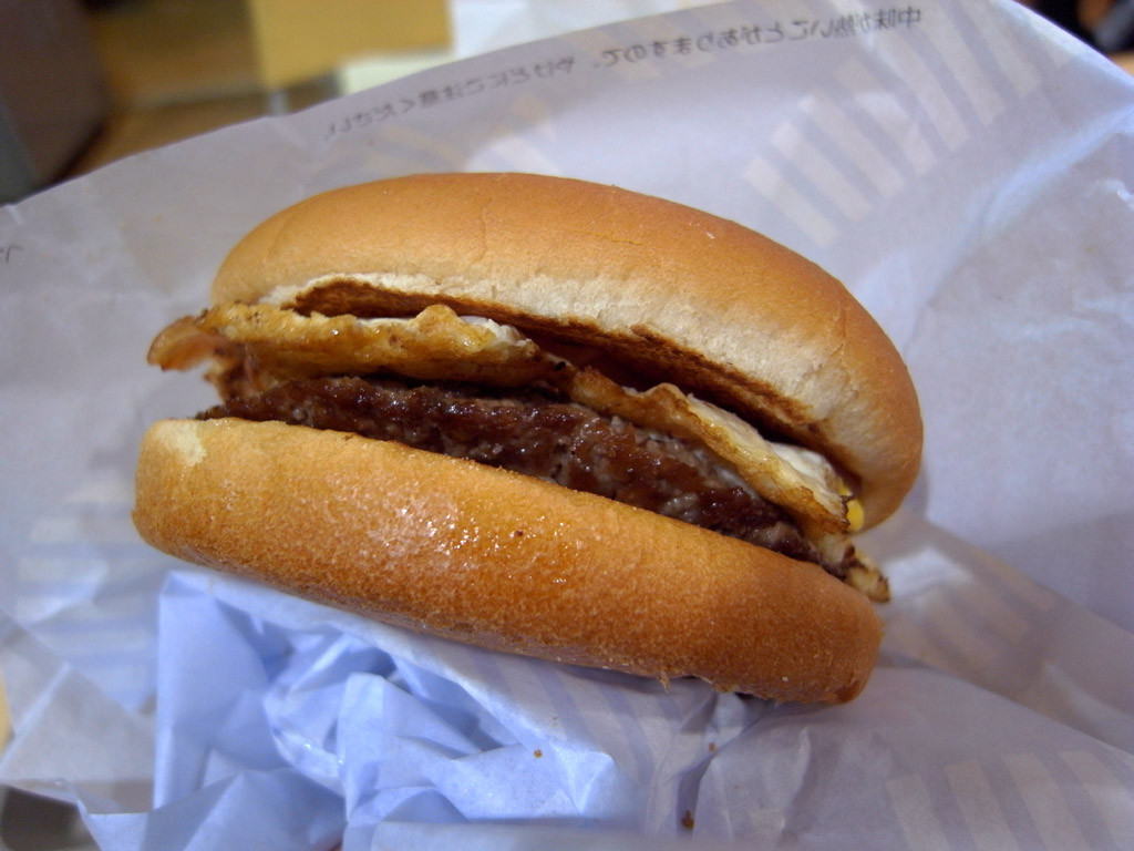 マンボな毎日 ベーコンエッグバーガー ファーストキッチン