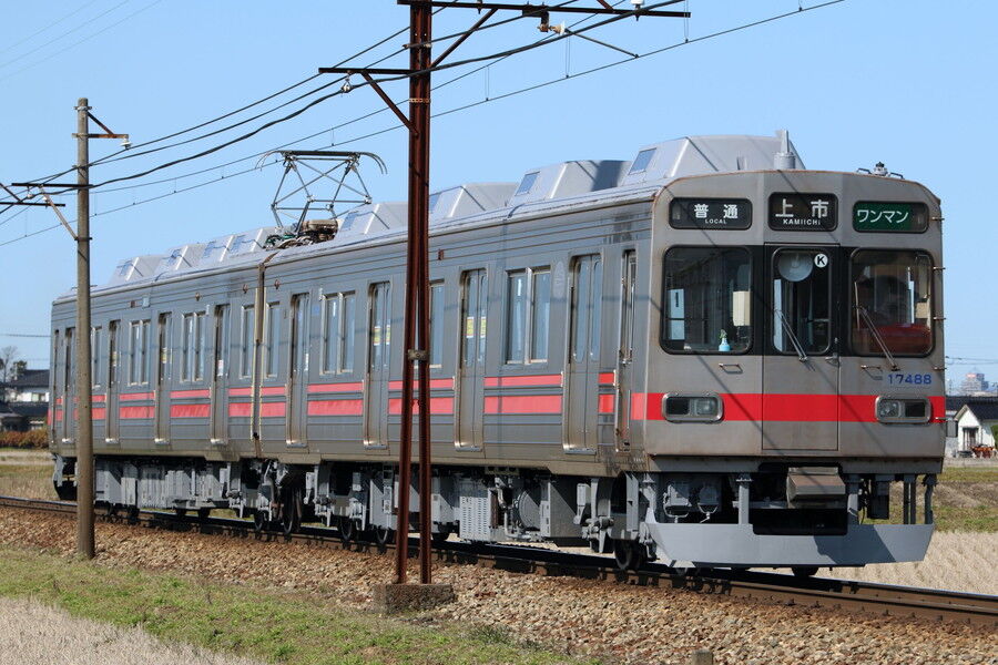 地方 鉄道 車両 富山