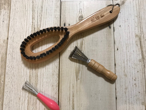 ヘアーブラシクリーナー