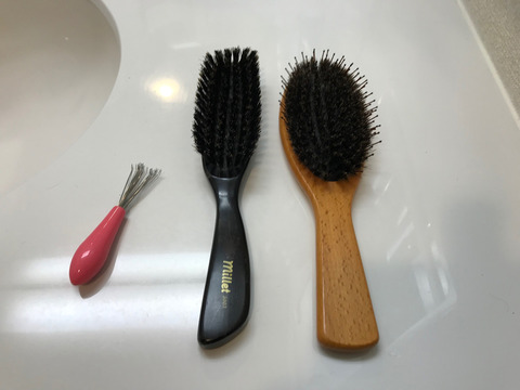 ヘアーブラシクリーナー
