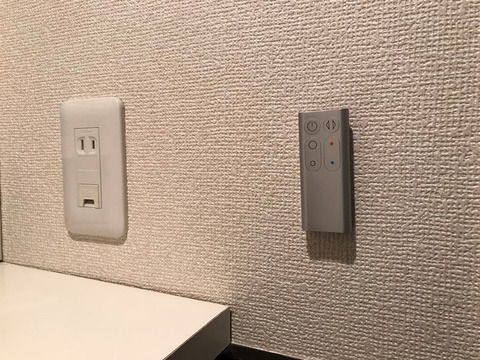 100均のワンタッチテープ