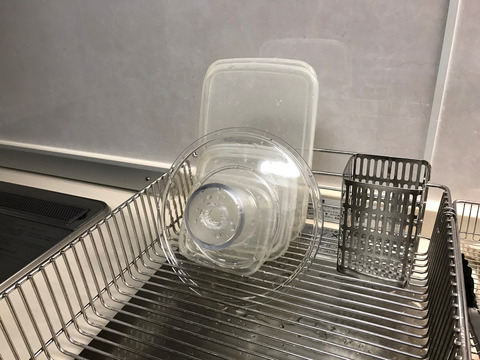 モノと収納の見直しキッチンシンク下引き出し