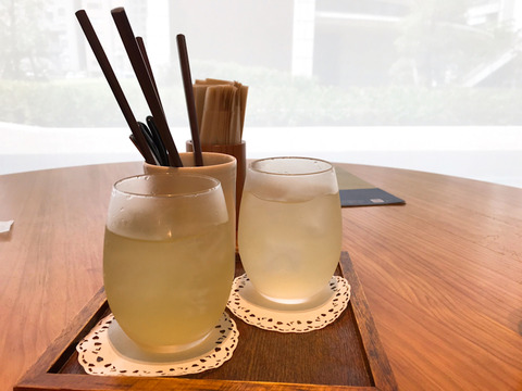 築地本願寺カフェの「18品の朝ごはん」