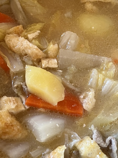 76CF7419-0F5A-4687-95E1-935C18915B3E