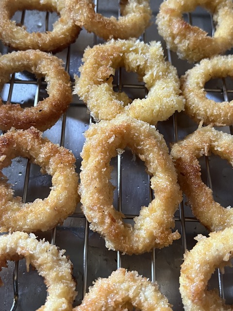 220C66AF-04B8-4D39-8833-D79911FF6DEC