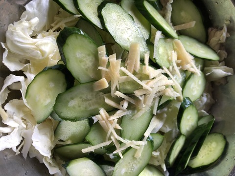 B8D485E2-C978-450D-99E3-5C576C19C939