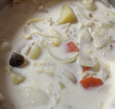 C8D40266-3CBC-47A8-AB2F-354D21617EAD