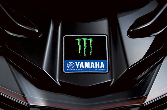 monster-energy_index_feature_2019_004