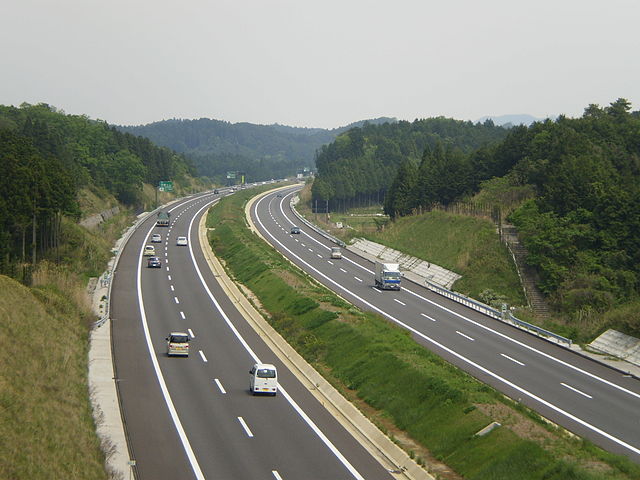 新名神高速道路