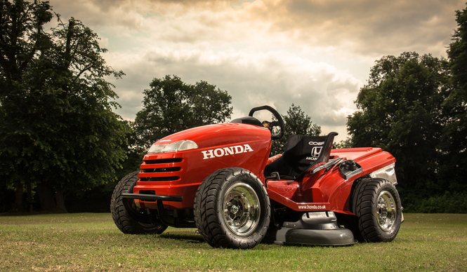 honda_lawn_tractor_vtr_1000_01
