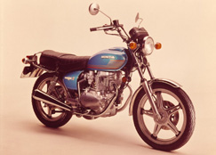 mc7705026-3