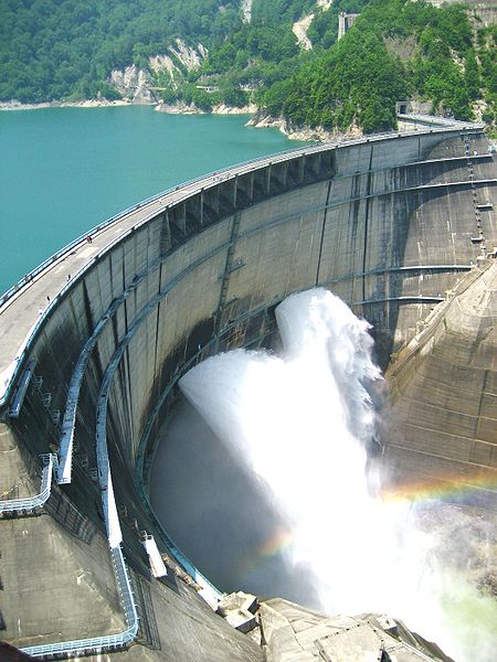 450px-Kurobe_Dam_survey_2