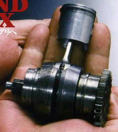 PISTON_SUZUKI_110110_01