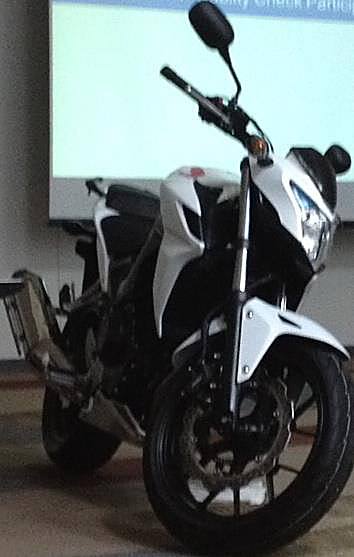 honda-cb500-2013_01