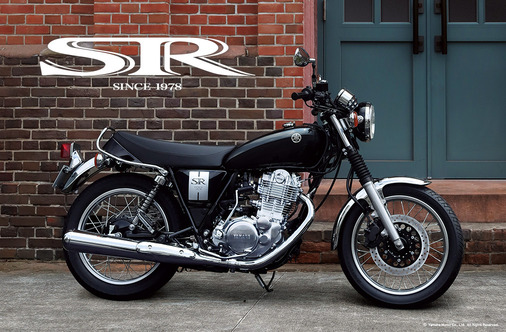 ヤマハのロングセラーバイクSR400が自動車殿堂歴史遺産車に選ばれる