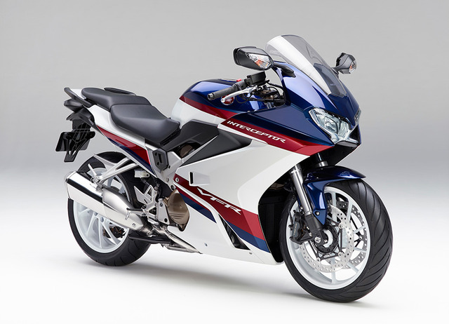 VFR800F_2019 パールグレアホワイト(ストライプ)