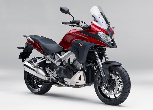VFR800X_2019 キャンディープロミネンスレッド