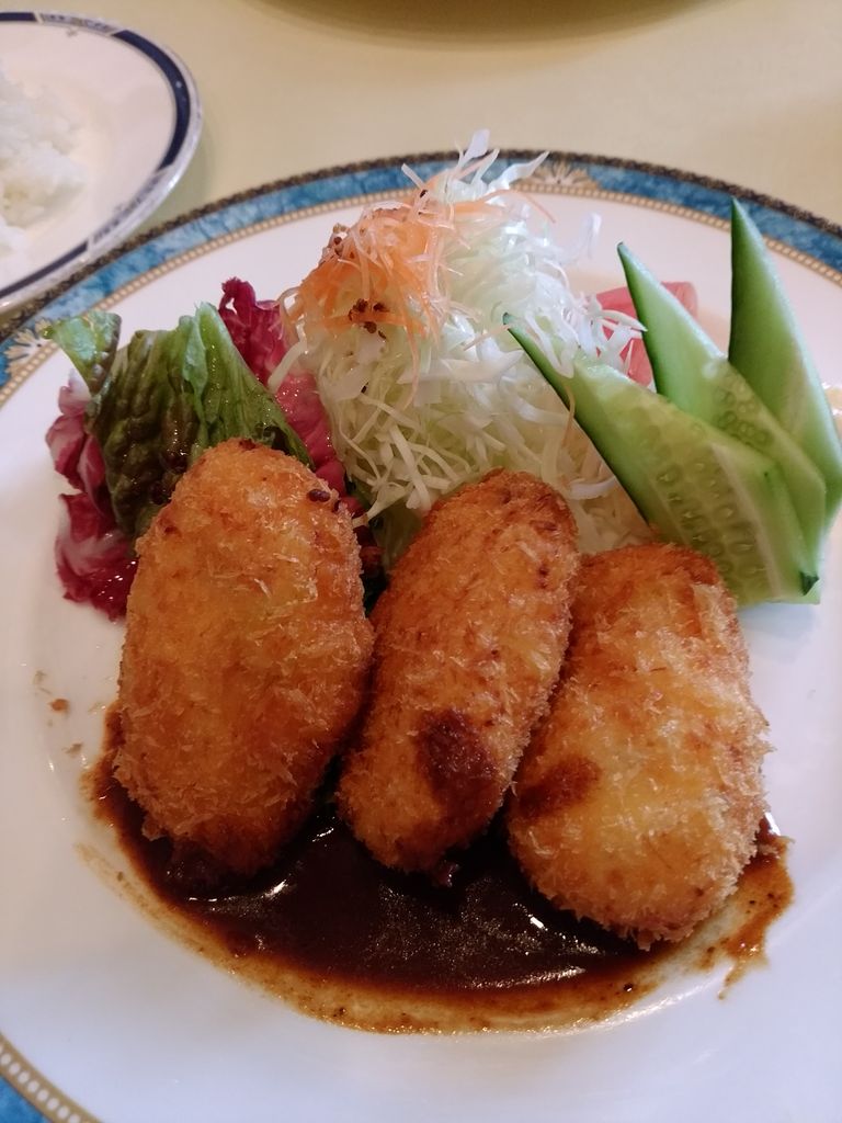 甲府の老舗洋食レストラン スコット 湯村ホテルてくてくぶろぐ 甲府の老舗洋食レストラン スコット 湯村ホテルてくてくぶろぐ
