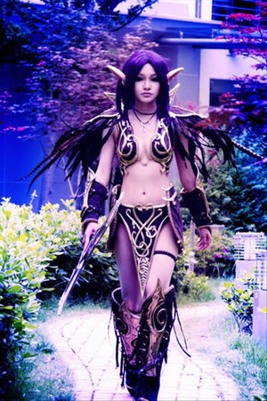 11-world-of-warcraft-cosplay-girls05