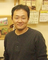 戸田市自家焙煎珈琲豆販売まめぞう店主