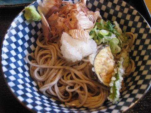 平安神宮すぐそばの蕎麦ランチ 京都東山 だる満 きらきら日記