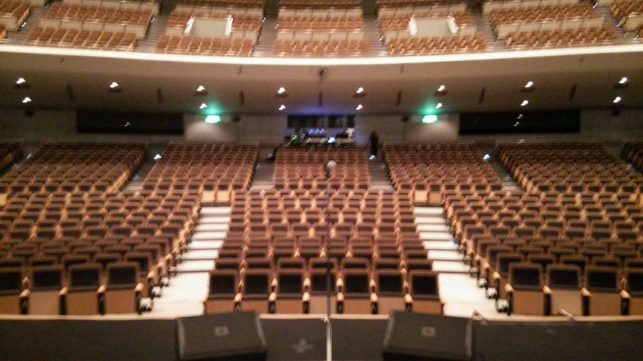 広島文化学園hbgホール 鍵盤奏者 元岡衛