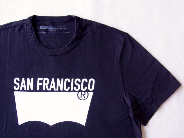 levis city tee
