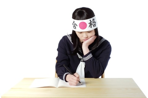 小中学校のカーストが学力順にならない謎について