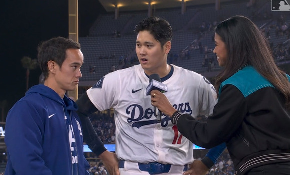 大谷翔平「観客からボブルヘッドデーなんだからホームラン打てよって言われて（笑）打てて良かったです（笑）」