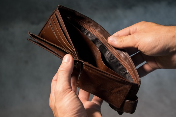 財布に入れる現金っていくらが妥当だろうか