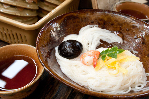 【不思議】そうめんダイエットしてるのに全然痩せない・・・