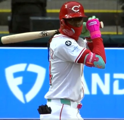 【大谷翔平の新たなライバル】魚雷バットを使ったエリー・デラクルーズが1試合本塁打2本の大活躍