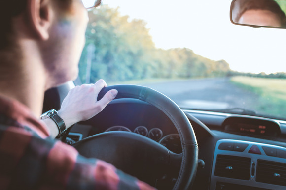 教習所では習わない　車の暗黙のルール