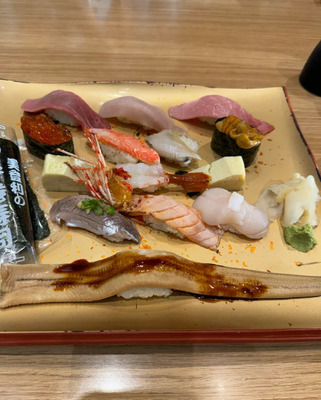 海外「ハワイの寿司ランチだけど食べたい？」ネット「ウナギが素晴らしいじゃないか！」