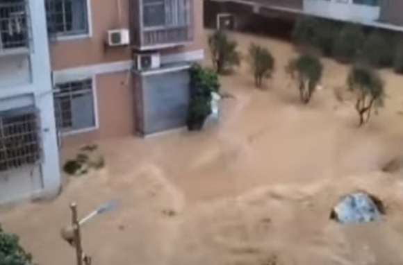 中国メディア「広東省で100年に1度レベルの洪水が発生している」